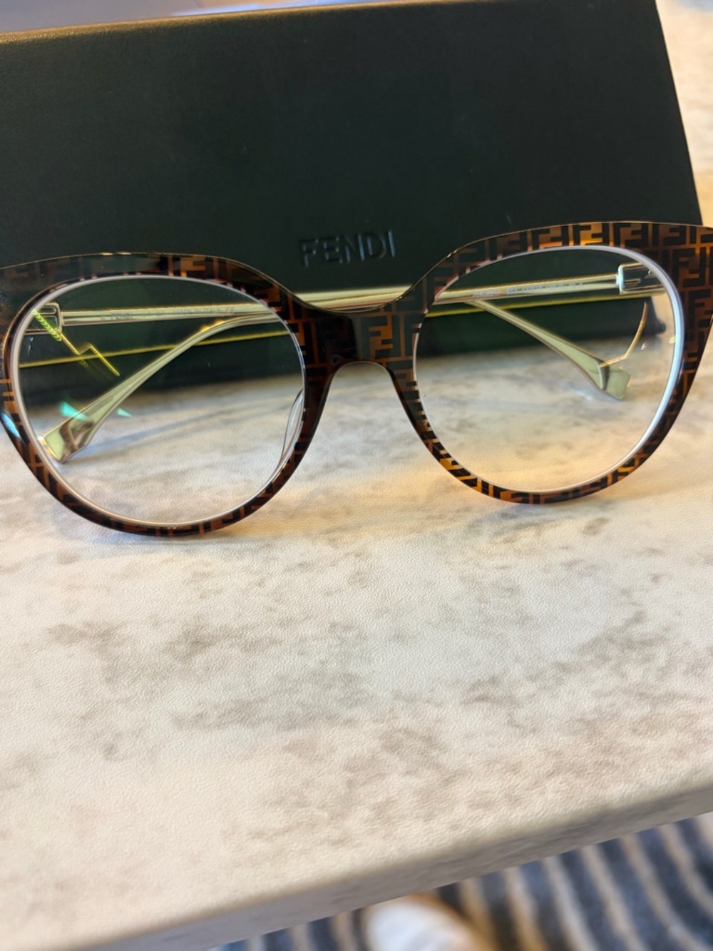 Fendi Cat Eye-Frame Acetate Optical Frames - Havani Brown